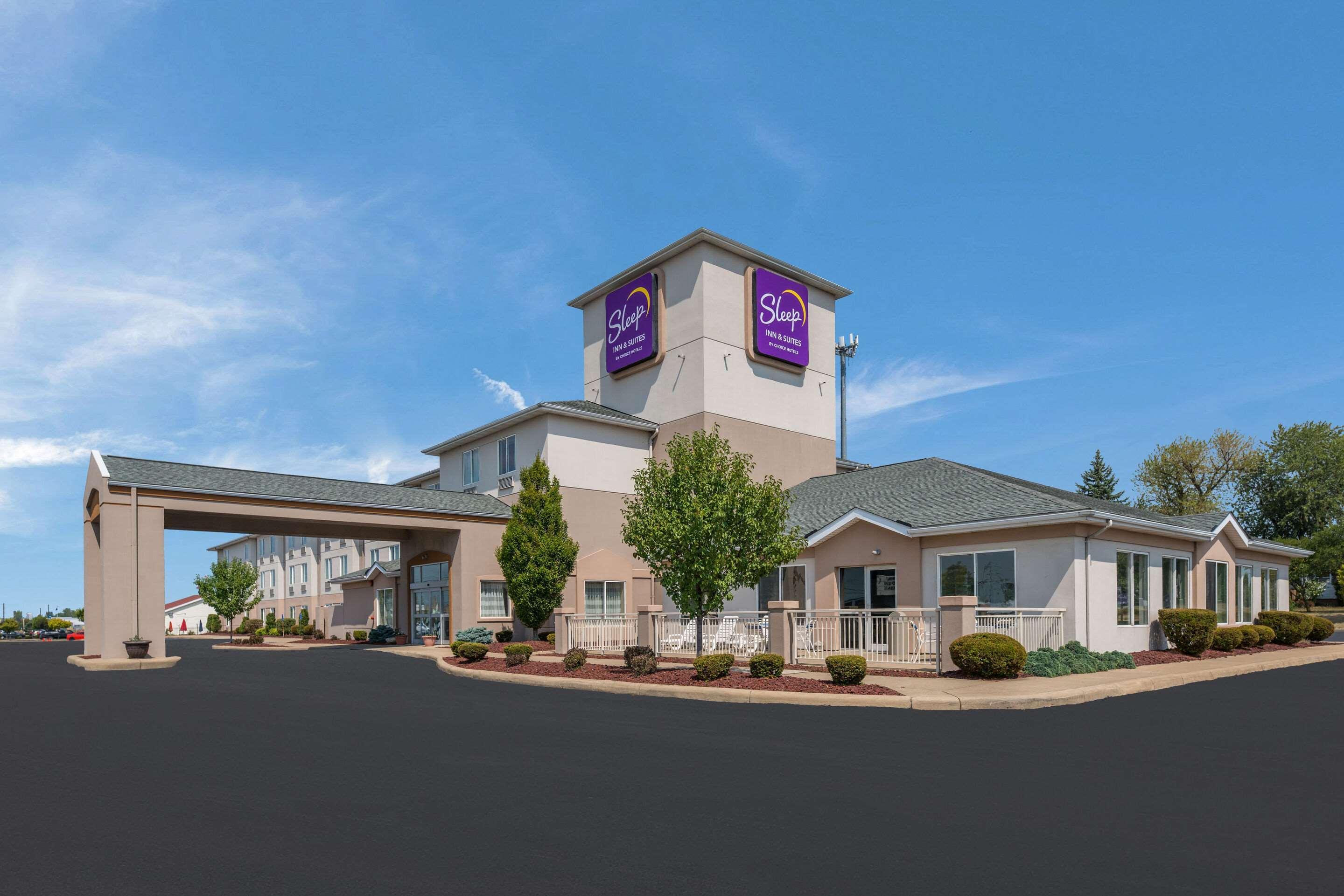 Sleep Inn & Suites Port Clinton Exterior photo