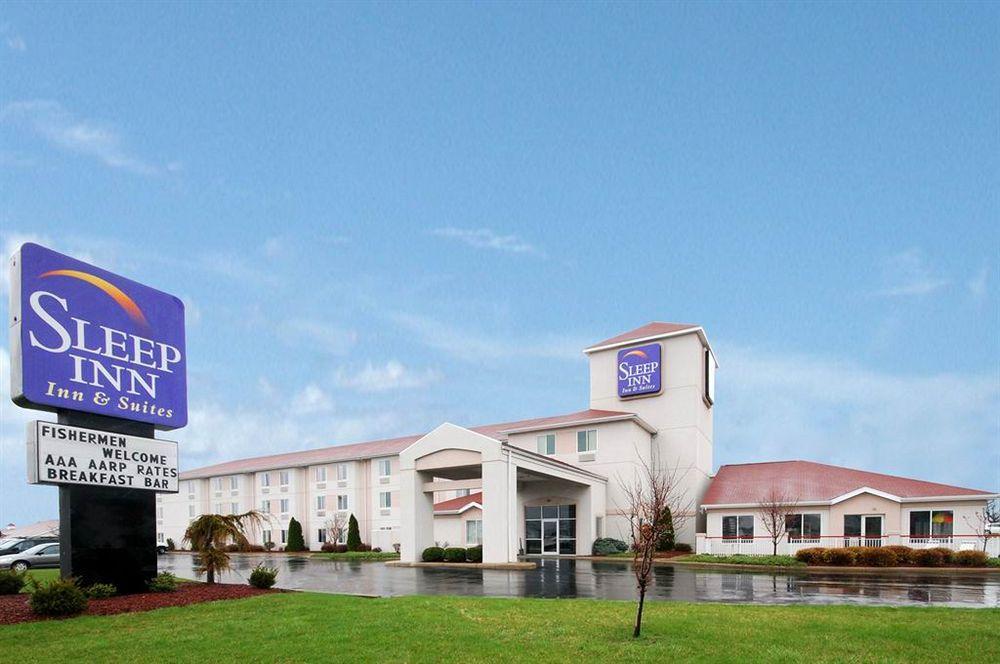 Sleep Inn & Suites Port Clinton Exterior photo